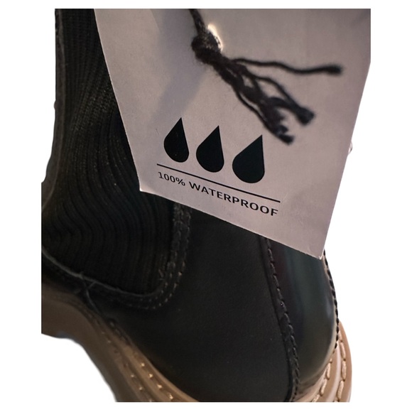 Dolce Vita NEW Waterproof Boots Black Women’s Size 8.5 - Picture 7 of 7